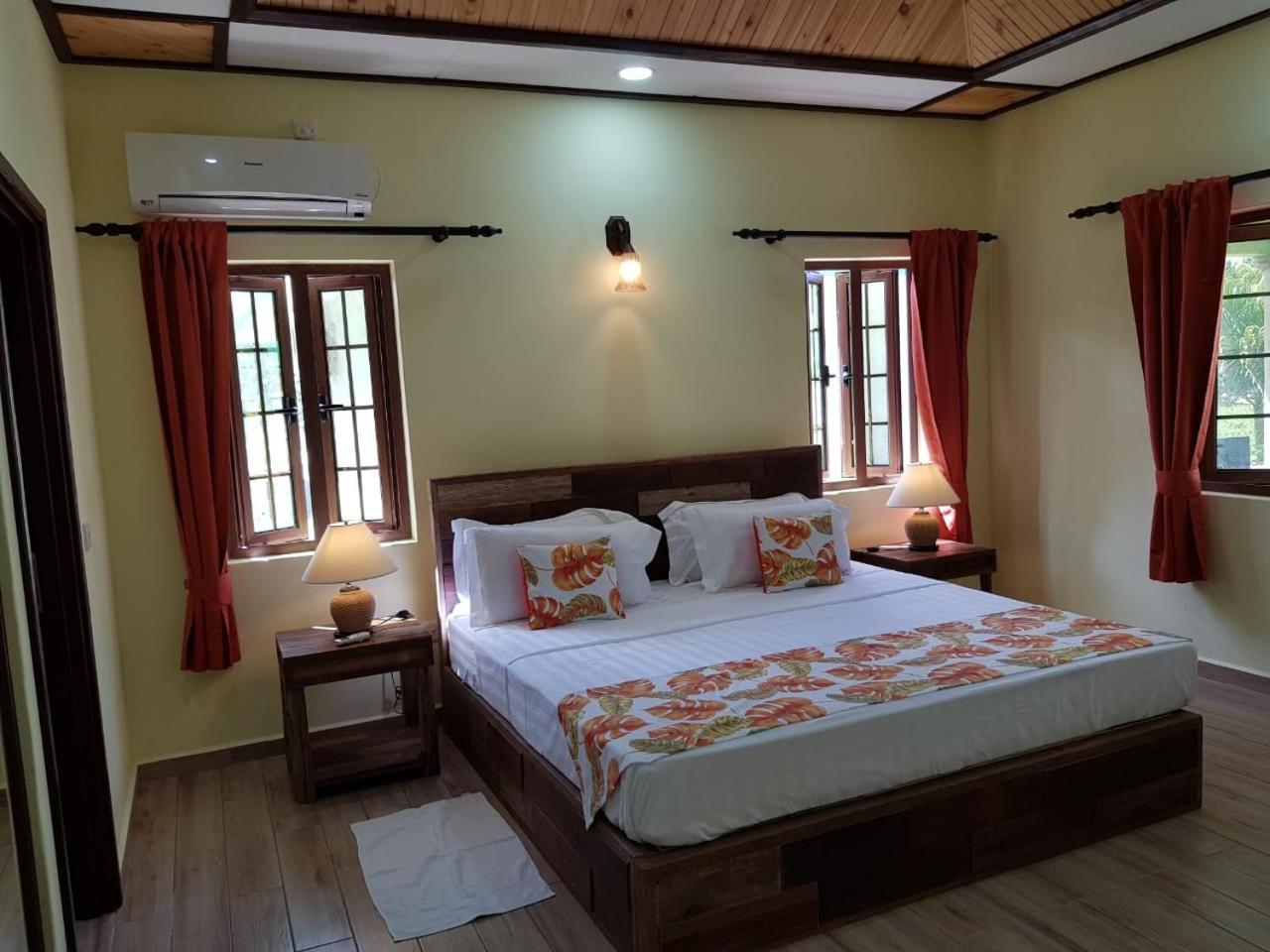 La Passe Holiday Villa La Digue Exterior photo